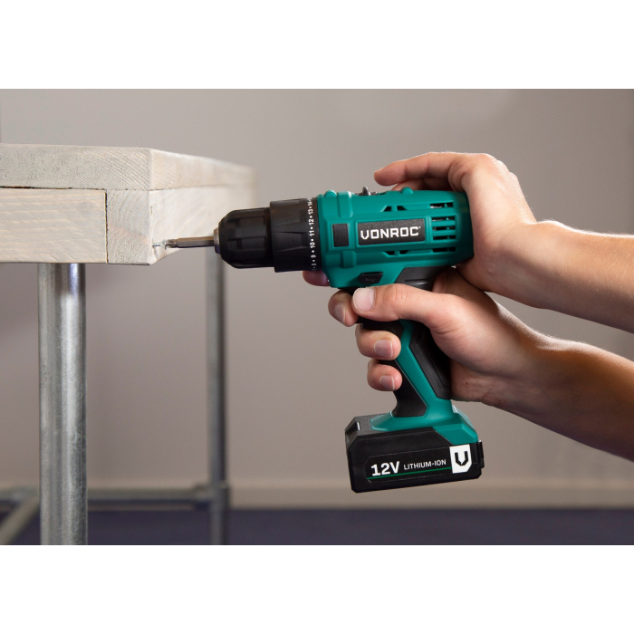 Cordless drill 12V - Incl. 2 batteries & charger